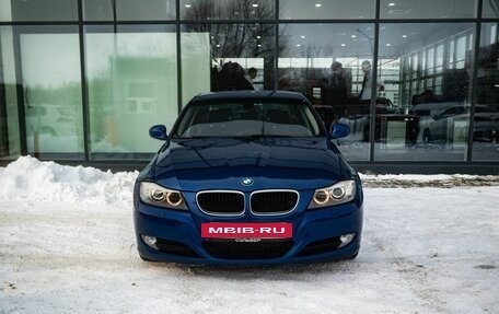 BMW 3 серия, 2011 год, 1 100 000 рублей, 3 фотография