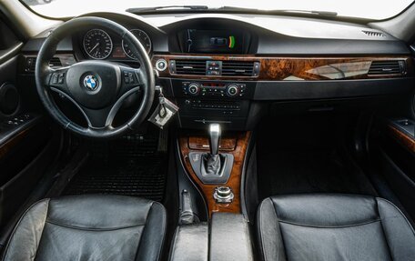 BMW 3 серия, 2011 год, 1 100 000 рублей, 15 фотография