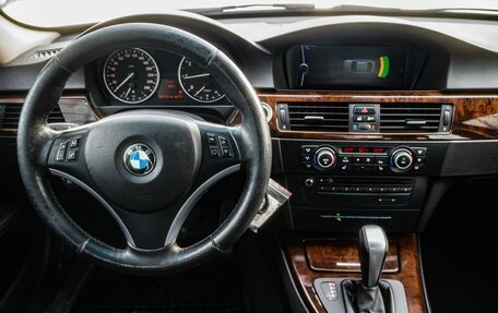 BMW 3 серия, 2011 год, 1 100 000 рублей, 20 фотография