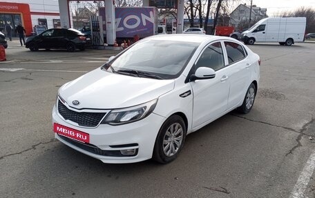 KIA Rio III рестайлинг, 2017 год, 700 000 рублей, 3 фотография