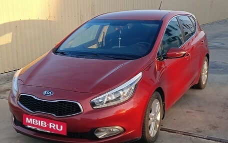 KIA cee'd III, 2015 год, 1 400 000 рублей, 2 фотография