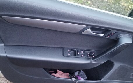 Volkswagen Passat B7, 2011 год, 1 200 000 рублей, 21 фотография