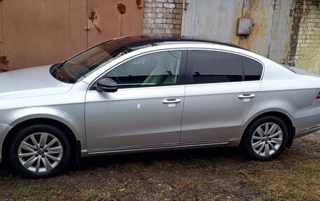 Volkswagen Passat B7, 2011 год, 1 200 000 рублей, 10 фотография