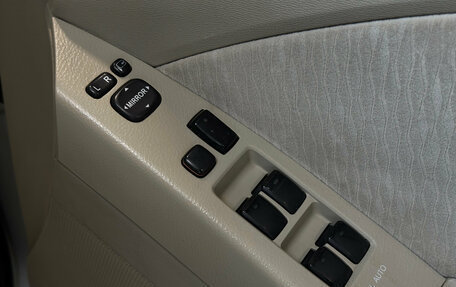 Toyota ISis I, 2010 год, 1 000 000 рублей, 11 фотография