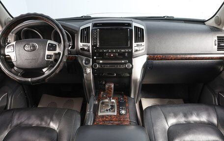 Toyota Land Cruiser 200, 2015 год, 5 649 000 рублей, 11 фотография