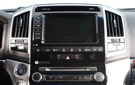 Toyota Land Cruiser 200, 2015 год, 5 649 000 рублей, 5 фотография