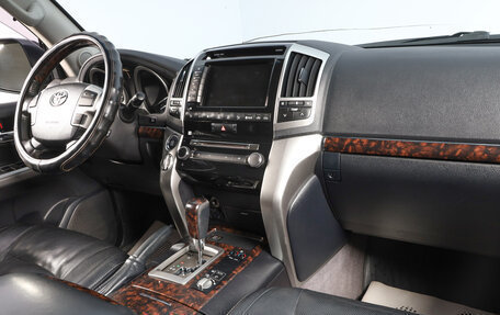 Toyota Land Cruiser 200, 2015 год, 5 649 000 рублей, 10 фотография