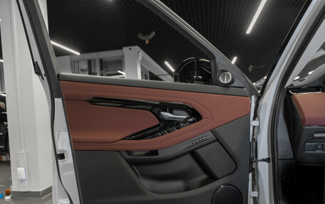 Land Rover Range Rover Evoque II, 2025 год, 6 120 000 рублей, 21 фотография