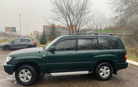 Toyota Land Cruiser 100 рестайлинг 2, 2000 год, 1 600 000 рублей, 6 фотография