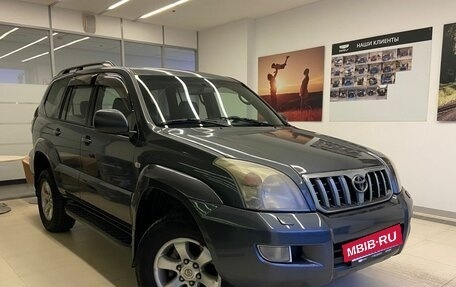 Toyota Land Cruiser Prado 120 рестайлинг, 2006 год, 1 700 000 рублей, 3 фотография