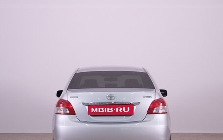 Toyota Yaris III рестайлинг, 2007 год, 559 000 рублей, 6 фотография