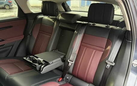 Land Rover Range Rover Evoque II, 2025 год, 6 290 000 рублей, 30 фотография