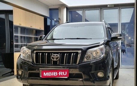 Toyota Land Cruiser Prado 150 рестайлинг 2, 2013 год, 2 649 000 рублей, 3 фотография