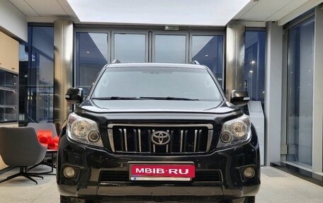 Toyota Land Cruiser Prado 150 рестайлинг 2, 2013 год, 2 649 000 рублей, 2 фотография