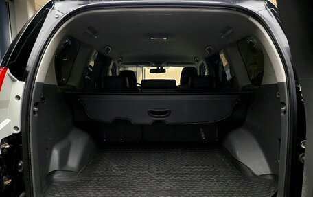 Toyota Land Cruiser Prado 150 рестайлинг 2, 2013 год, 2 649 000 рублей, 6 фотография