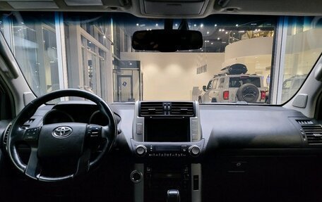 Toyota Land Cruiser Prado 150 рестайлинг 2, 2013 год, 2 649 000 рублей, 21 фотография