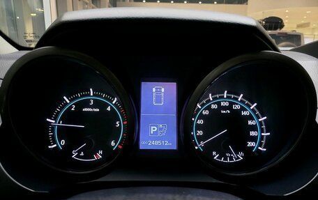 Toyota Land Cruiser Prado 150 рестайлинг 2, 2013 год, 2 649 000 рублей, 22 фотография