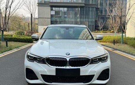 BMW 3 серия, 2022 год, 3 100 000 рублей, 2 фотография