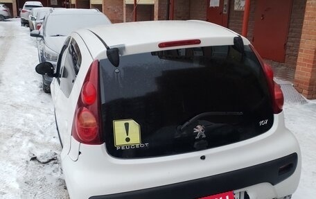 Peugeot 107 I рестайлинг, 2012 год, 515 000 рублей, 5 фотография