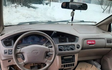 Toyota Sienna I, 2001 год, 455 555 рублей, 14 фотография