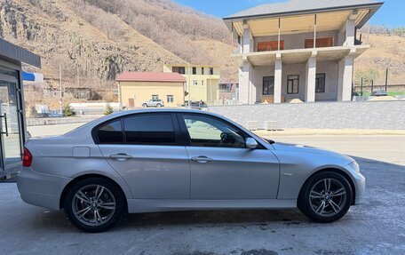 BMW 3 серия, 2008 год, 700 000 рублей, 12 фотография