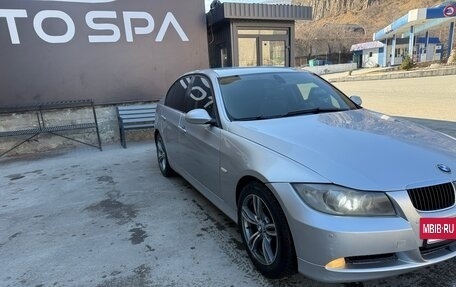 BMW 3 серия, 2008 год, 700 000 рублей, 2 фотография