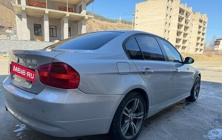 BMW 3 серия, 2008 год, 700 000 рублей, 3 фотография