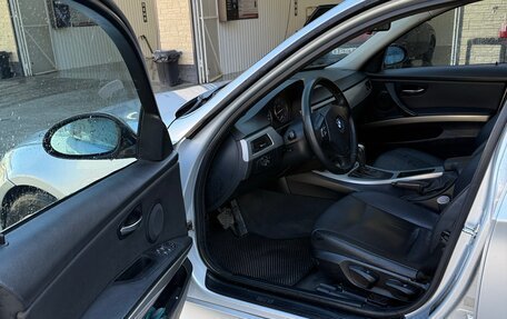 BMW 3 серия, 2008 год, 700 000 рублей, 23 фотография