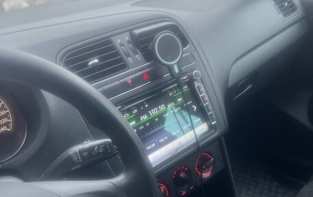 Volkswagen Polo VI (EU Market), 2015 год, 1 050 000 рублей, 5 фотография