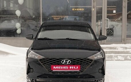 Hyundai Solaris II рестайлинг, 2021 год, 1 455 000 рублей, 2 фотография