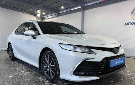 Toyota Camry, 2021 год, 3 799 000 рублей, 7 фотография