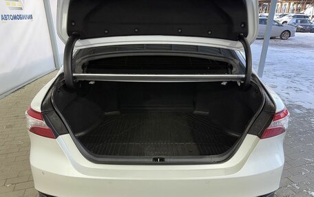 Toyota Camry, 2021 год, 3 799 000 рублей, 9 фотография