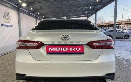 Toyota Camry, 2021 год, 3 799 000 рублей, 4 фотография