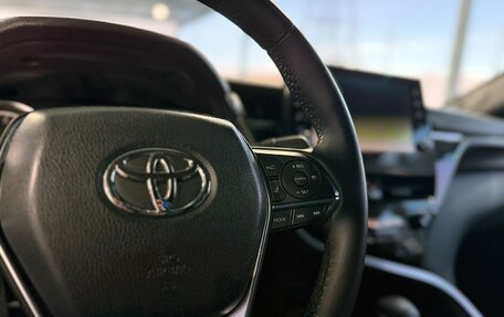 Toyota Camry, 2021 год, 3 799 000 рублей, 20 фотография