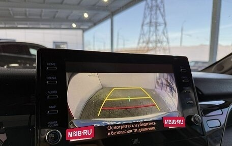 Toyota Camry, 2021 год, 3 799 000 рублей, 14 фотография