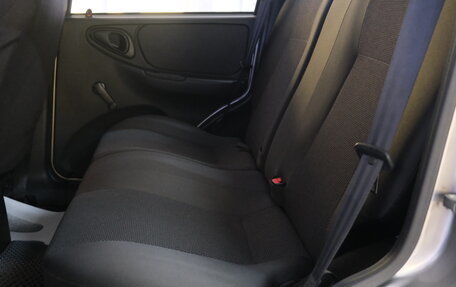 Chevrolet Niva I рестайлинг, 2015 год, 899 000 рублей, 18 фотография