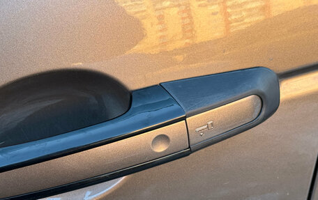 Land Rover Discovery Sport I рестайлинг, 2015 год, 2 149 000 рублей, 15 фотография