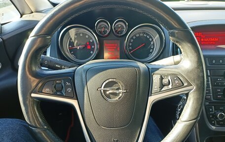 Opel Astra J, 2012 год, 840 000 рублей, 2 фотография