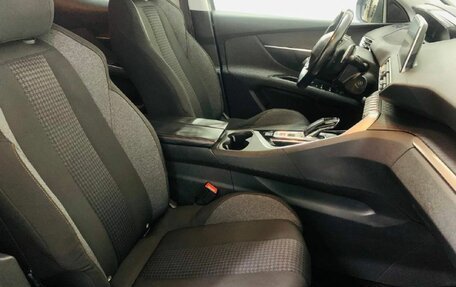 Peugeot 3008 II, 2018 год, 1 729 000 рублей, 9 фотография