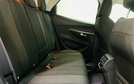 Peugeot 3008 II, 2018 год, 1 729 000 рублей, 11 фотография