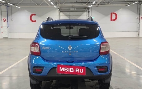 Renault Sandero II рестайлинг, 2017 год, 905 000 рублей, 6 фотография