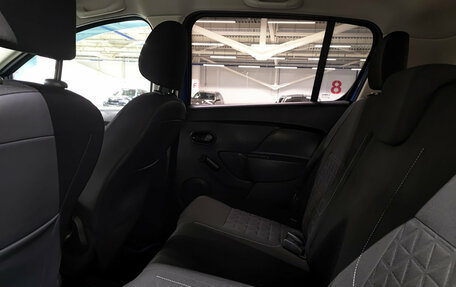 Renault Sandero II рестайлинг, 2017 год, 905 000 рублей, 12 фотография