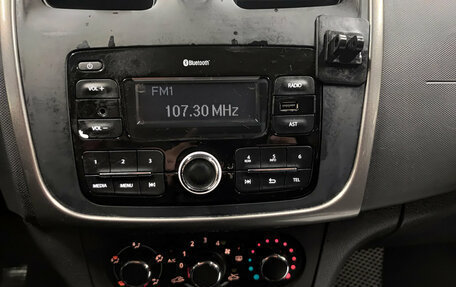 Renault Sandero II рестайлинг, 2017 год, 905 000 рублей, 15 фотография