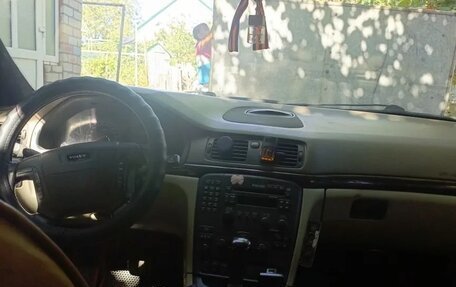 Volvo S80 II рестайлинг 2, 2000 год, 450 000 рублей, 5 фотография