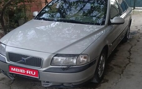 Volvo S80 II рестайлинг 2, 2000 год, 450 000 рублей, 1 фотография