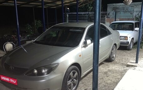 Toyota Camry V40, 2003 год, 320 000 рублей, 1 фотография