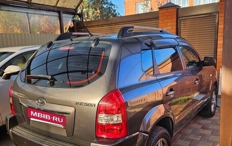 Hyundai Tucson III, 2008 год, 935 000 рублей, 2 фотография