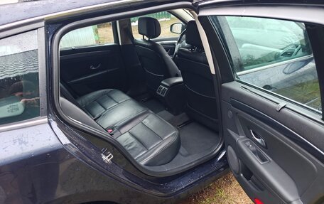 Renault Laguna III рестайлинг, 2009 год, 500 000 рублей, 7 фотография