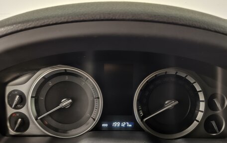 Toyota Land Cruiser 200, 2015 год, 4 800 000 рублей, 13 фотография