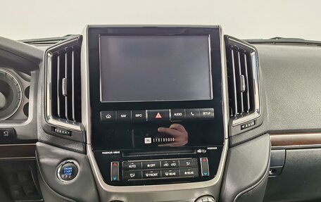 Toyota Land Cruiser 200, 2015 год, 4 800 000 рублей, 15 фотография